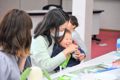 ママ座談会　６期生　１回目の風景