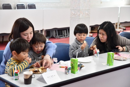 ママ座談会　６期生　１回目の風景