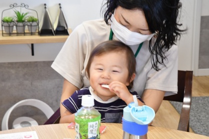 ママ座談会　カフェタイム