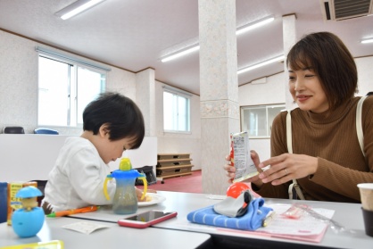 ママ座談会　カフェタイム